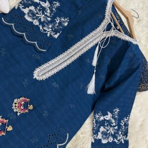 Doria Lawn Chikankari Cutwork Summer Eid Pret Collection 2025 (5) Doria Lawn Chikankari Cutwork Summer Eid Pret Collection 2025