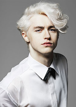 Revistas Pelo by Murray McRae at Stag Revistas Pelo by Murray McRae at Stag